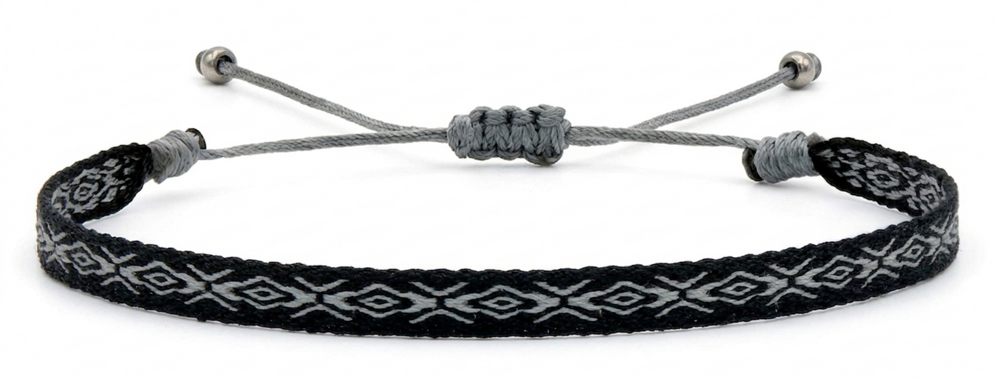 Purnama Handmade Bracelet (Paris Dark)